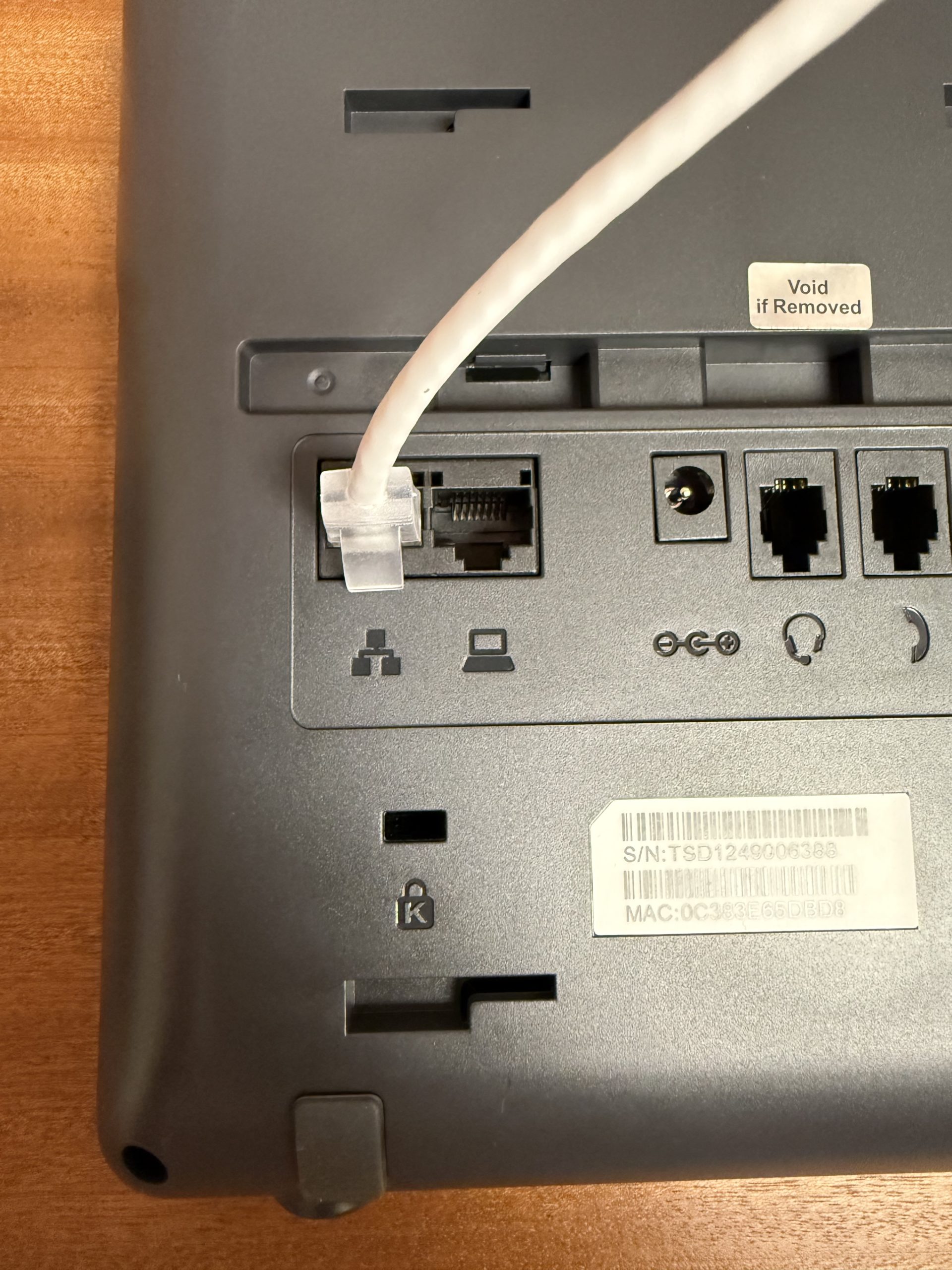 Fanvil V62G Connections